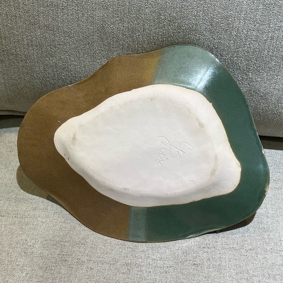 Ceramic Plate - Picture 6 of 8